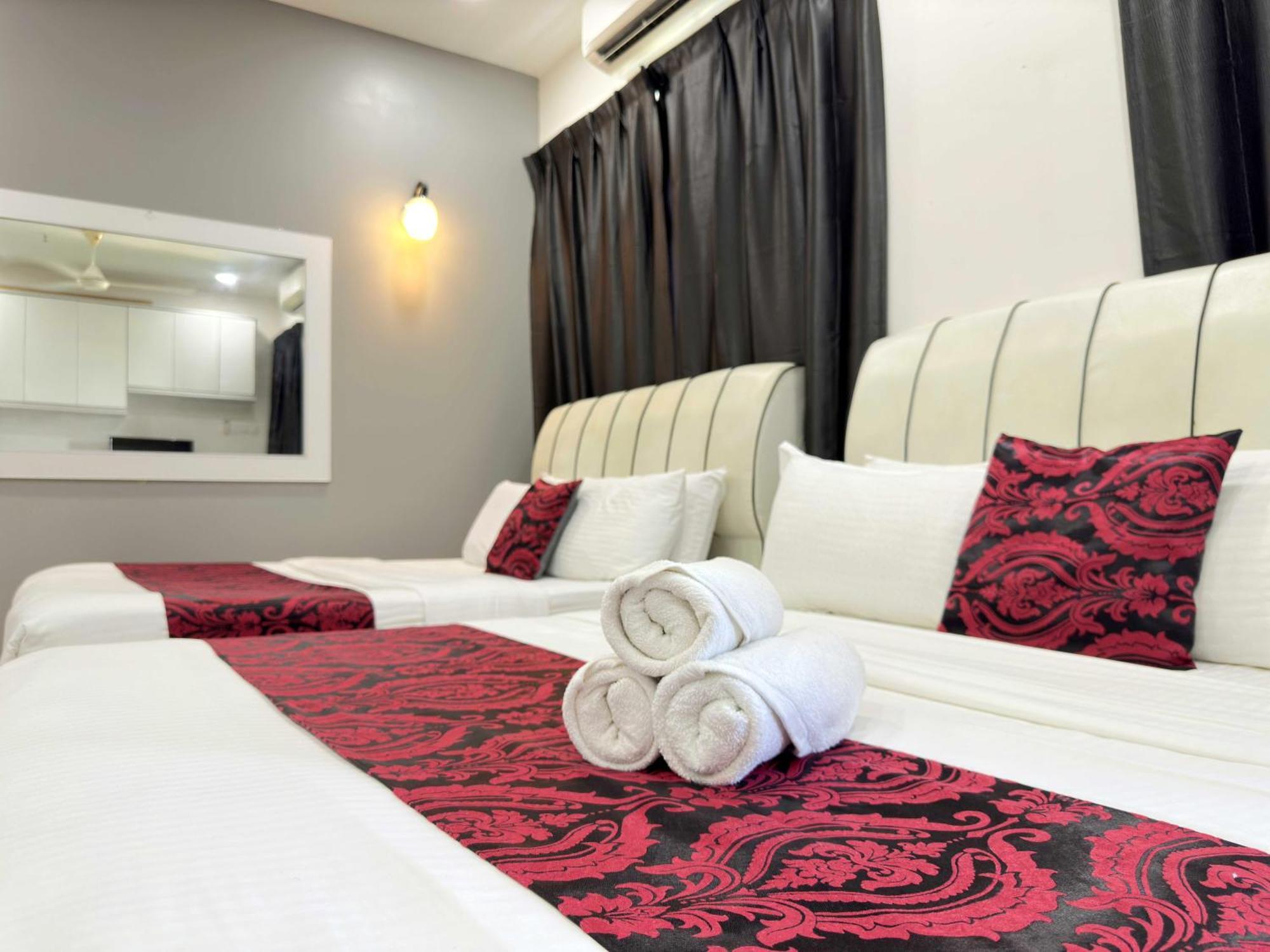 Cahaya Qaira Homestay @ D'Perdana Кота Бару Екстериор снимка